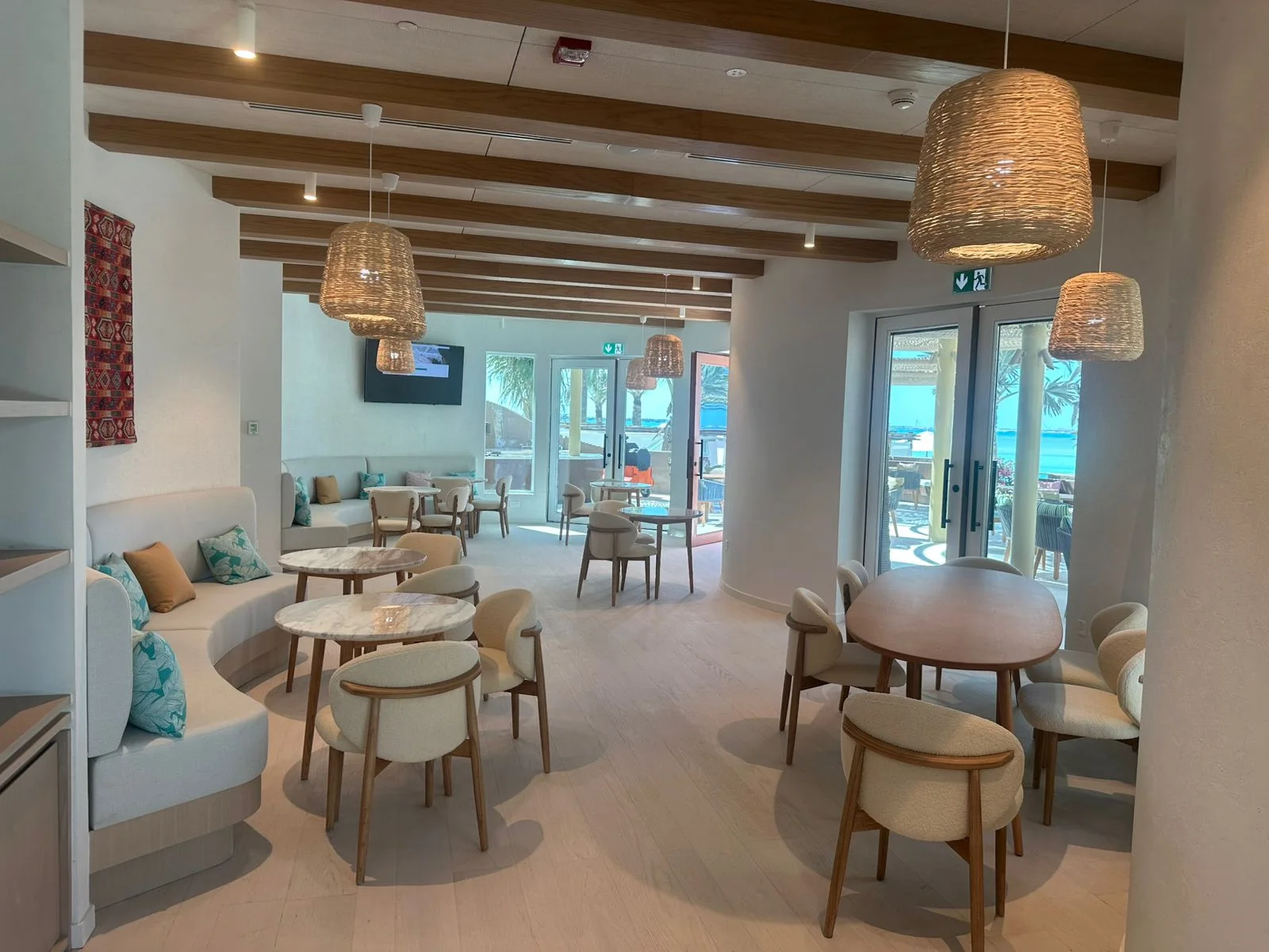 Indoor dining tables and chairs