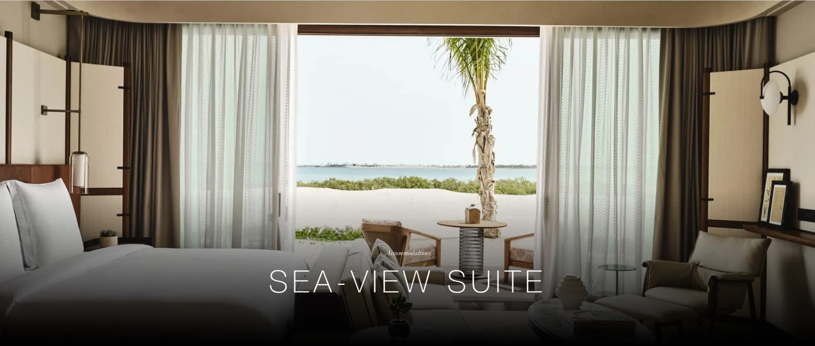 Sea-view suite furnishings