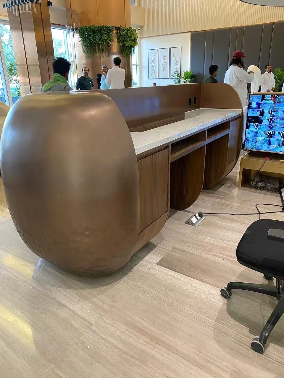 Motoon Tower — Main Lobby — 10